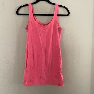 Pink tank top